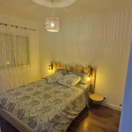 Apartment En Bord De - A 50 M De La